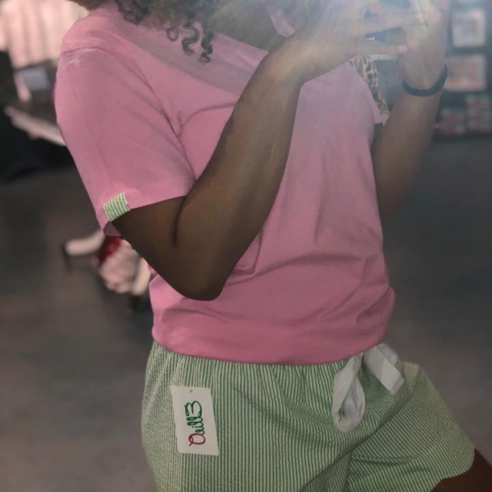 NWT EllieO Seersucker Green & White Lounge Shorts Preppy Pajama's Scallop Bottom - Picture 6 of 7